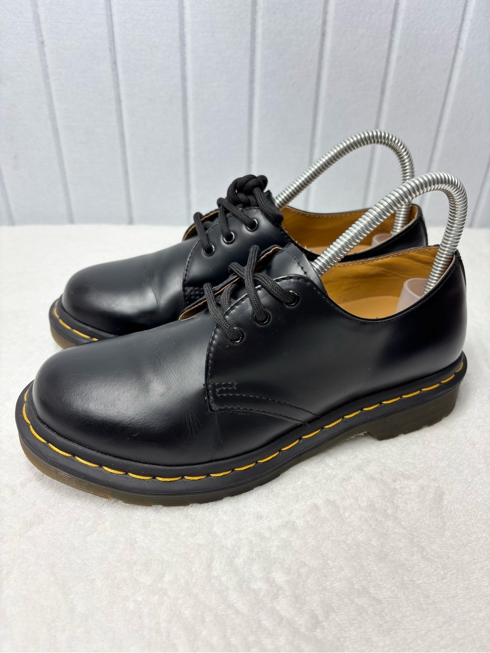 Dr. Martens 11837 Smooth Leather Oxford Shoes - Black - Women's Size 6